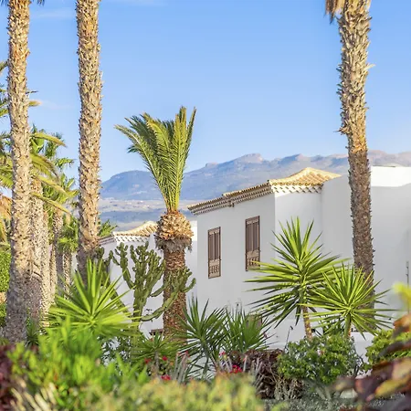 Royal Tenerife Country Club Aparthotel 4*