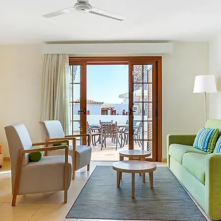 Royal Tenerife Country Club מלון דירות 4*