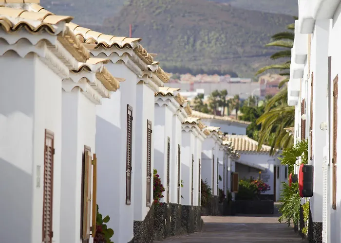 מלון דירות Royal Tenerife Country Club 4*